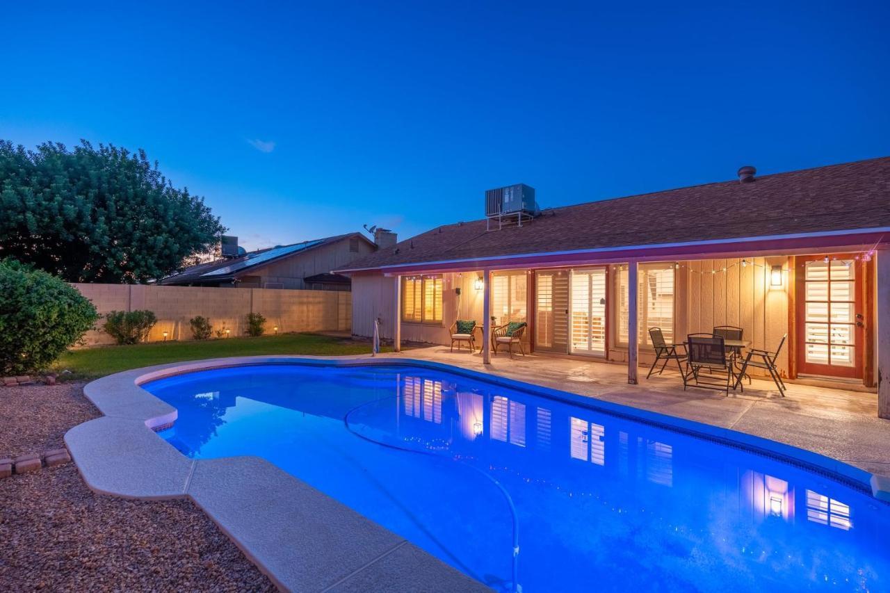 Large Pool With Diving Board, Remodeled 3Bdrm, Near State Farm Stdm And More! Peoria Kültér fotó