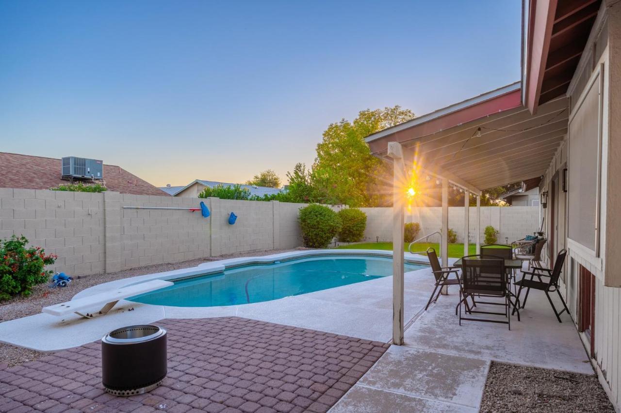 Large Pool With Diving Board, Remodeled 3Bdrm, Near State Farm Stdm And More! Peoria Kültér fotó