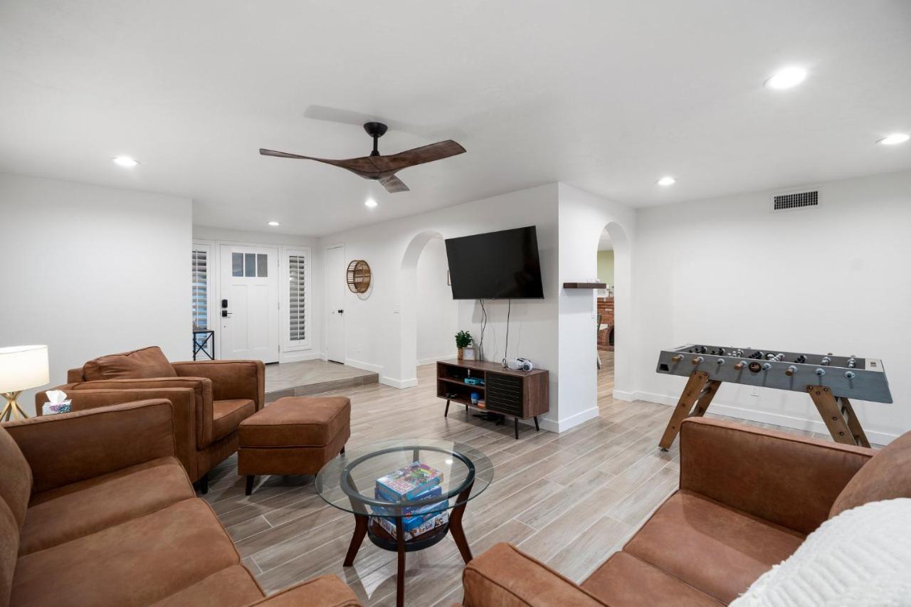 Large Pool With Diving Board, Remodeled 3Bdrm, Near State Farm Stdm And More! Peoria Kültér fotó