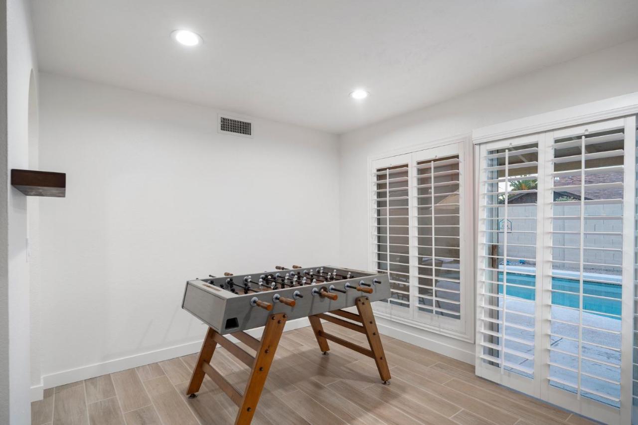 Large Pool With Diving Board, Remodeled 3Bdrm, Near State Farm Stdm And More! Peoria Kültér fotó